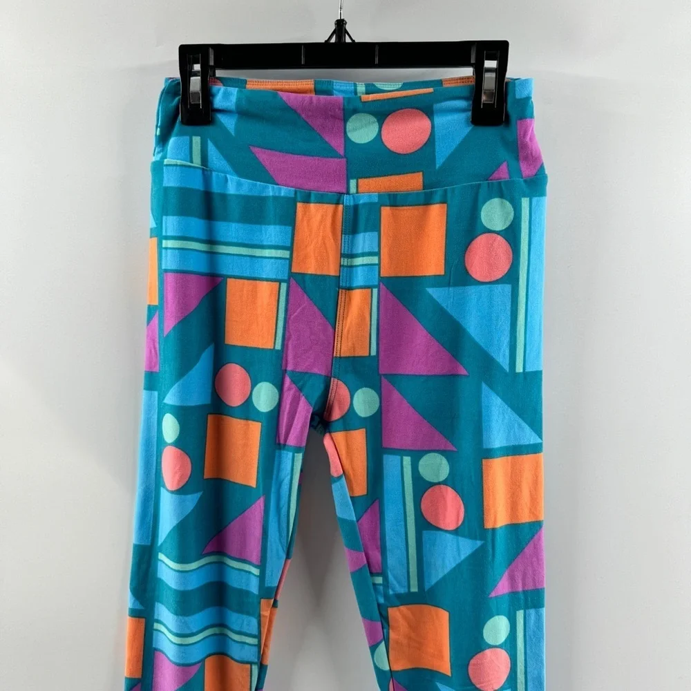 LuLaRoe One Size (OS) Leggings – Buttery Soft Stretchy Printed Leggings